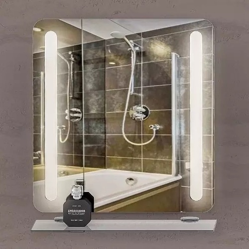 Модерно огледало за баня с LED осветление